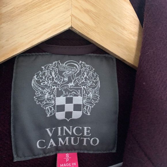Vince Camuto Burgundy Wool Coat. size Small - Picture 13 of 13